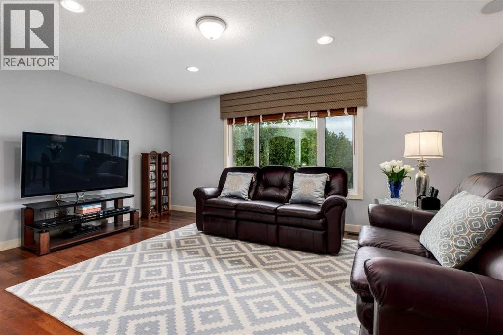 77 Royal Highland Road NW — photo 22