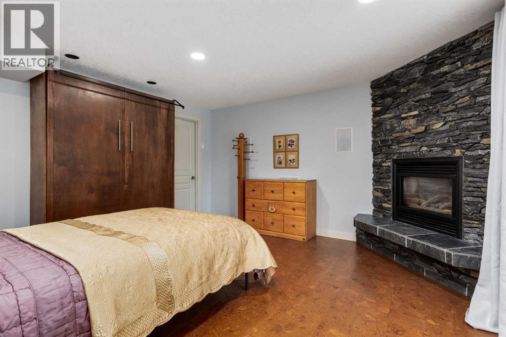 77 Royal Highland Road NW — photo 41