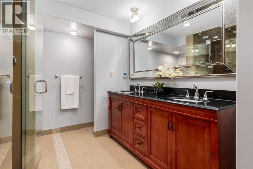 77 Royal Highland Road NW — photo 42