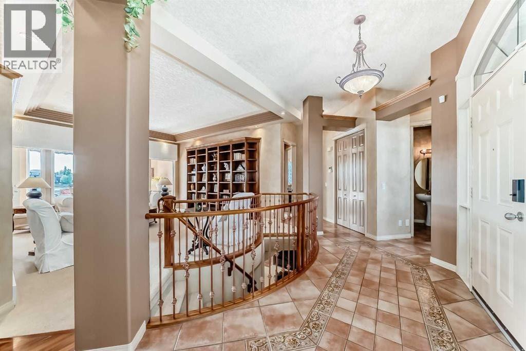 62 Chapala Crescent SE — photo 9