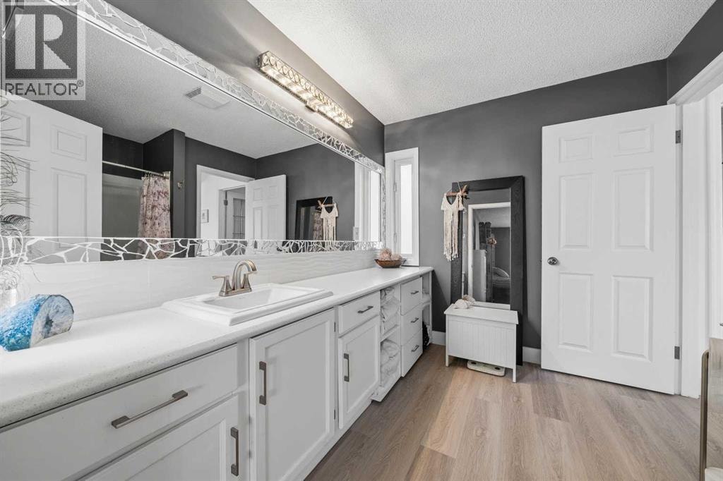 119 Applemont Close SE — photo 18