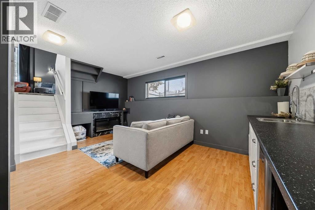 119 Applemont Close SE — photo 26