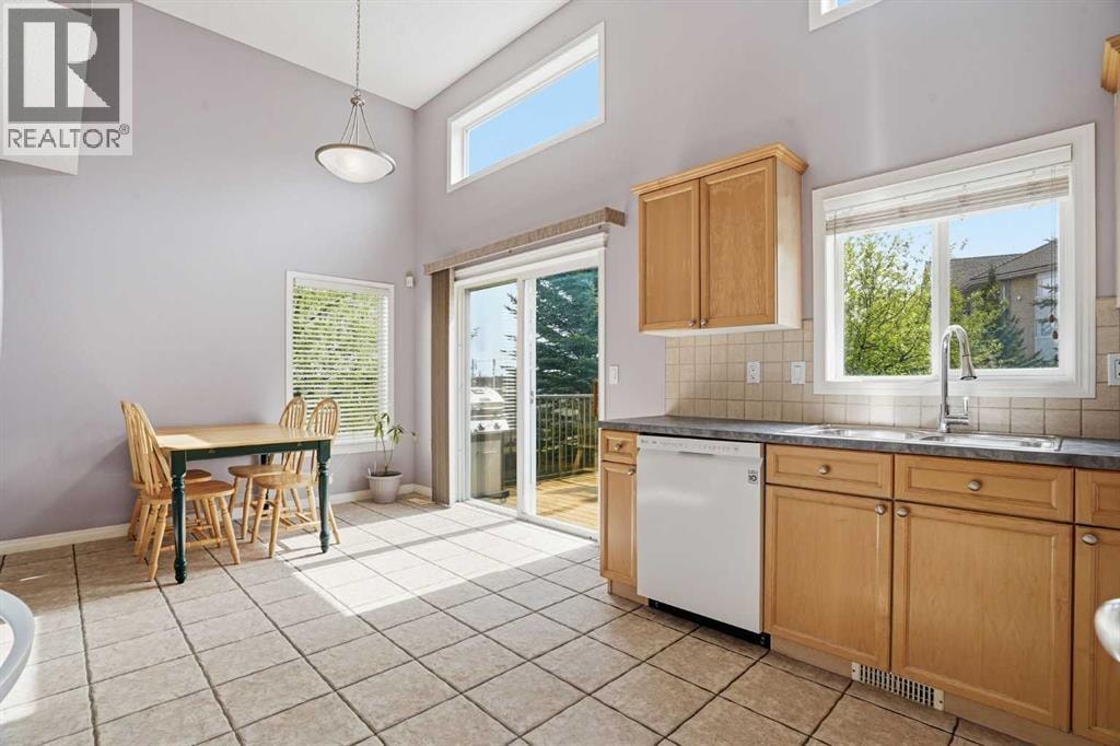 62 Country Hills Cove NW — photo 8