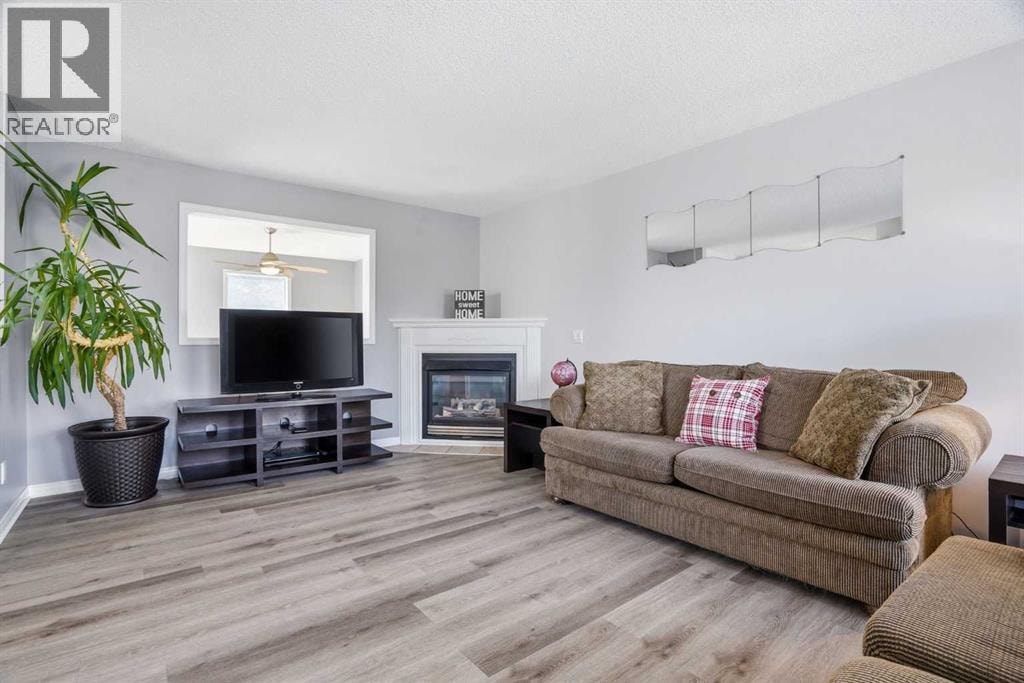 62 Country Hills Cove NW — photo 17