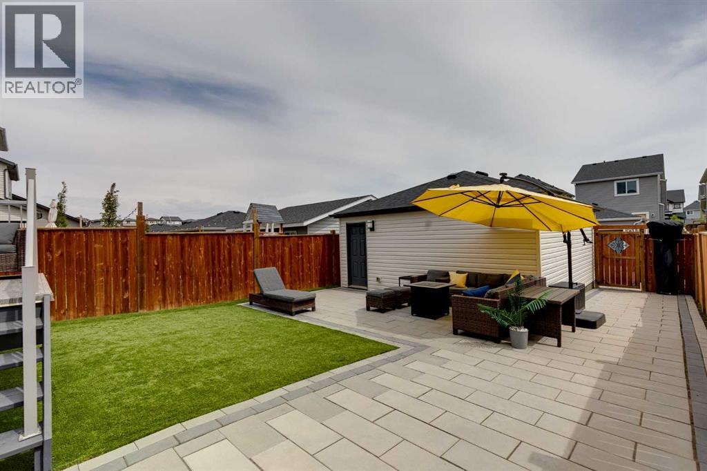228 Hillcrest Road SW — photo 33