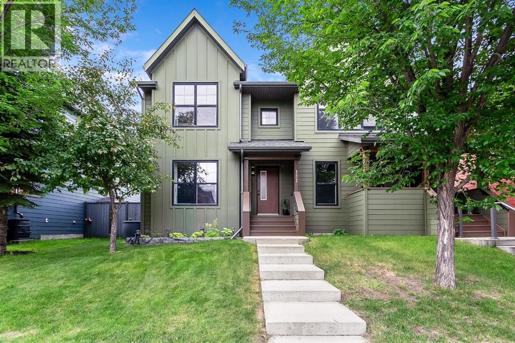 111 Walden Drive SE