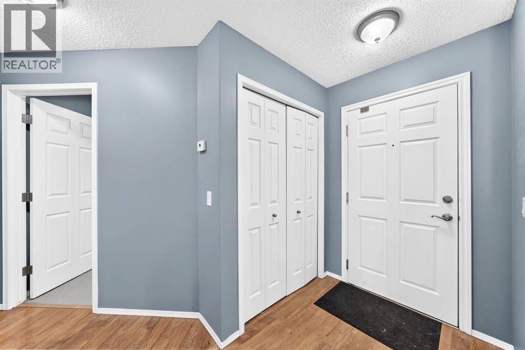 2219, 950 Arbour Lake Road NW — photo 5