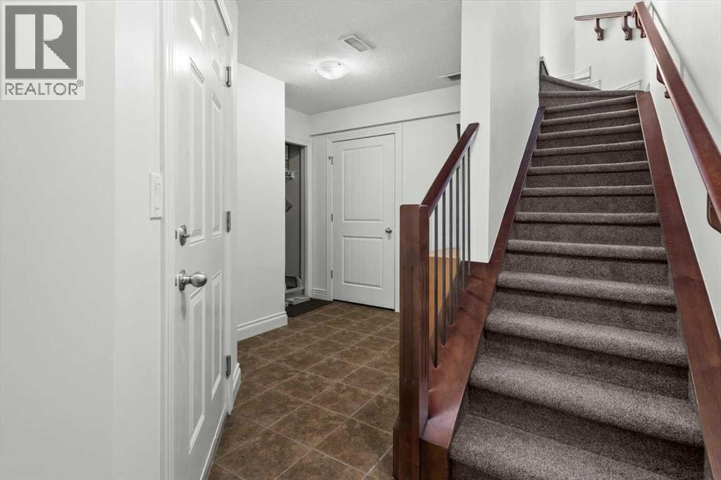 1, 164 Rockyledge View NW — photo 6