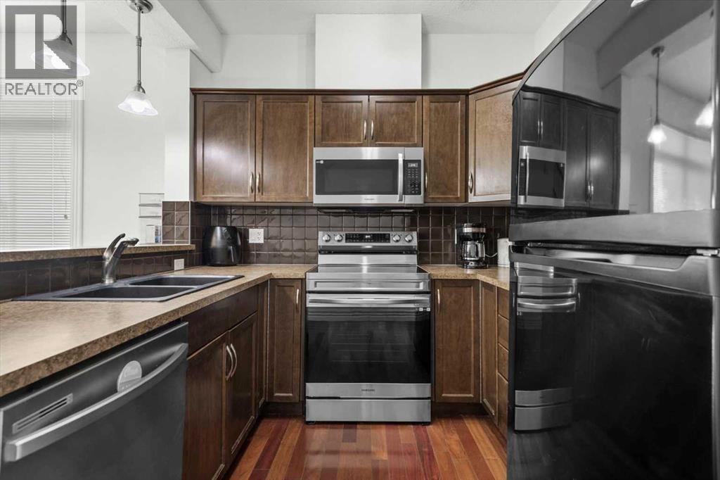 1, 164 Rockyledge View NW — photo 8