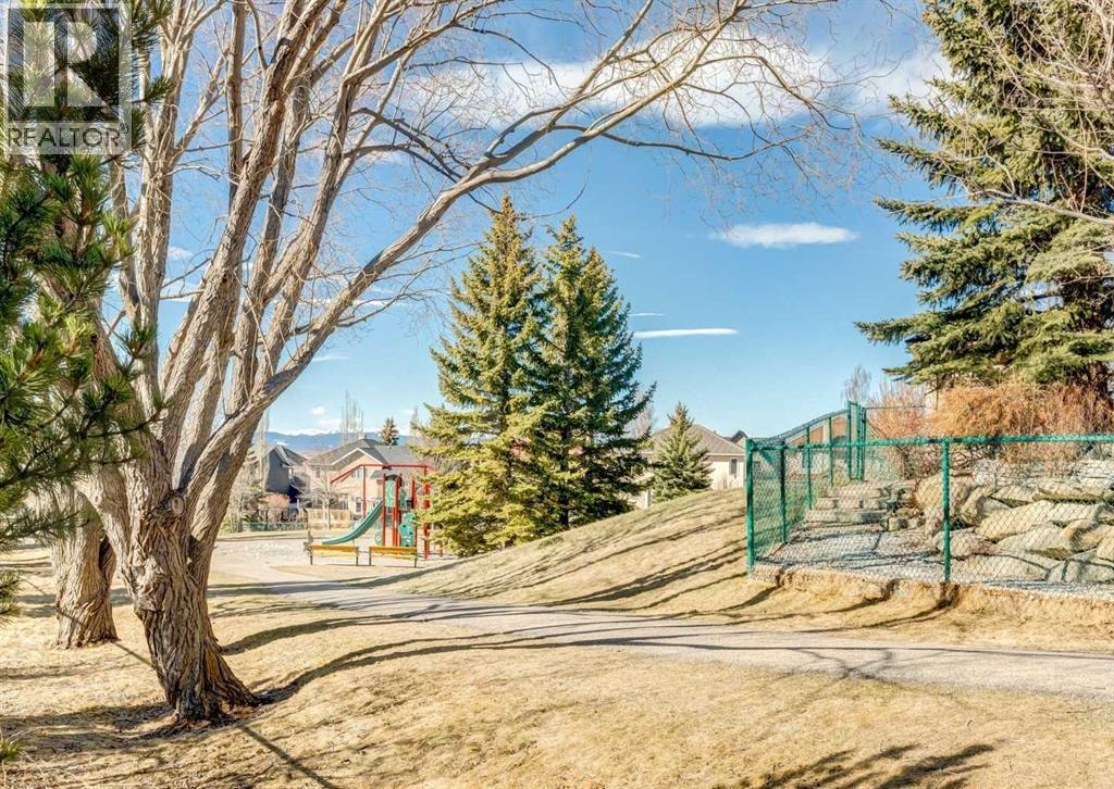 83 Gleneagles Close — photo 44