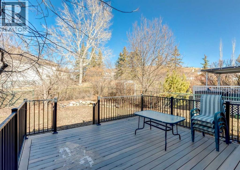 83 Gleneagles Close — photo 48