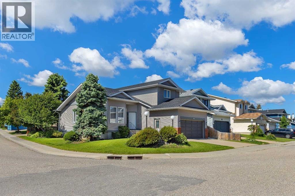 83 Sanderling Road NW