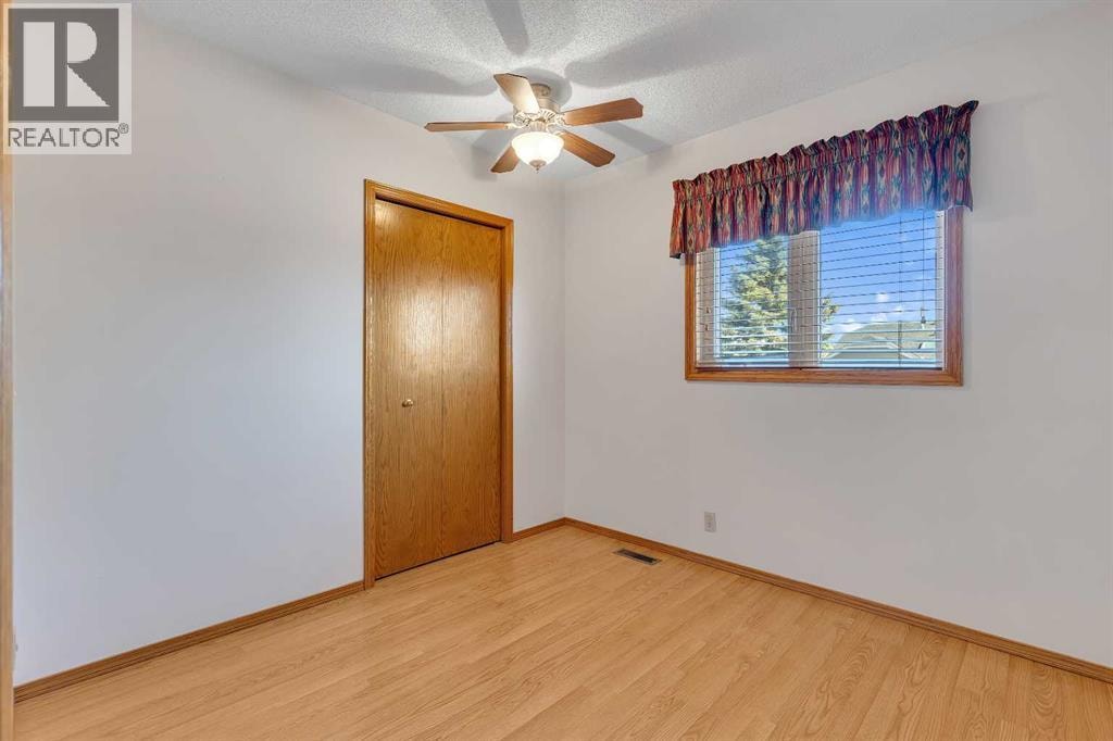 83 Sanderling Road NW — photo 32