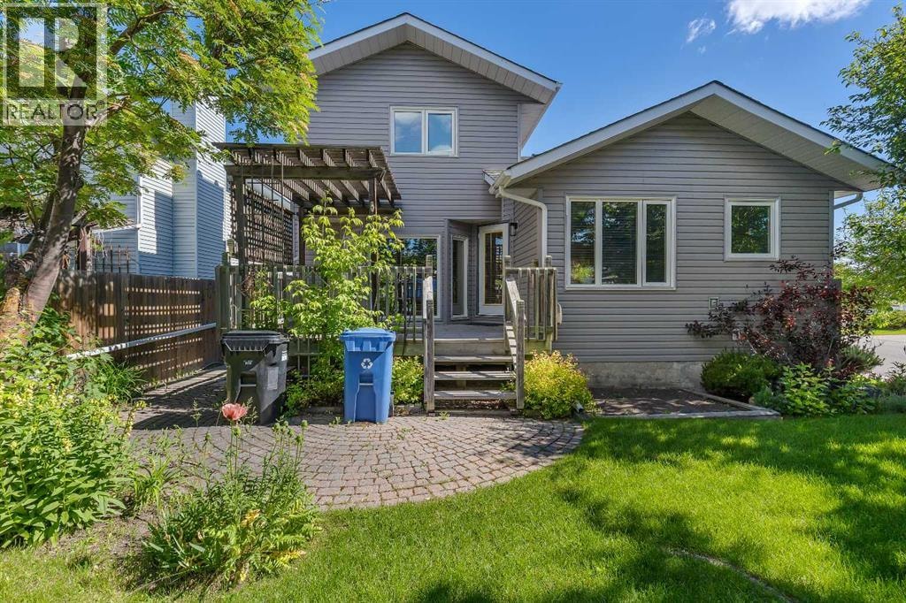 83 Sanderling Road NW — photo 40