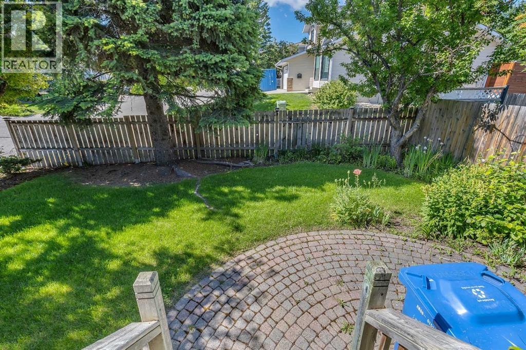 83 Sanderling Road NW — photo 38