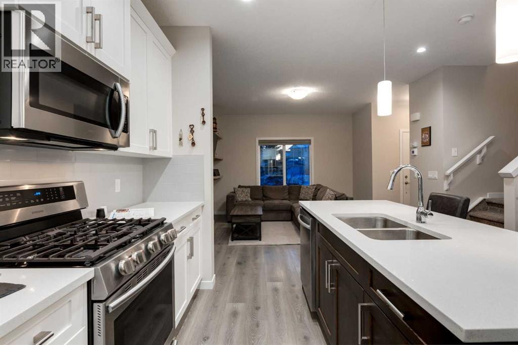 123 DRAKE LANDING Loop — photo 15