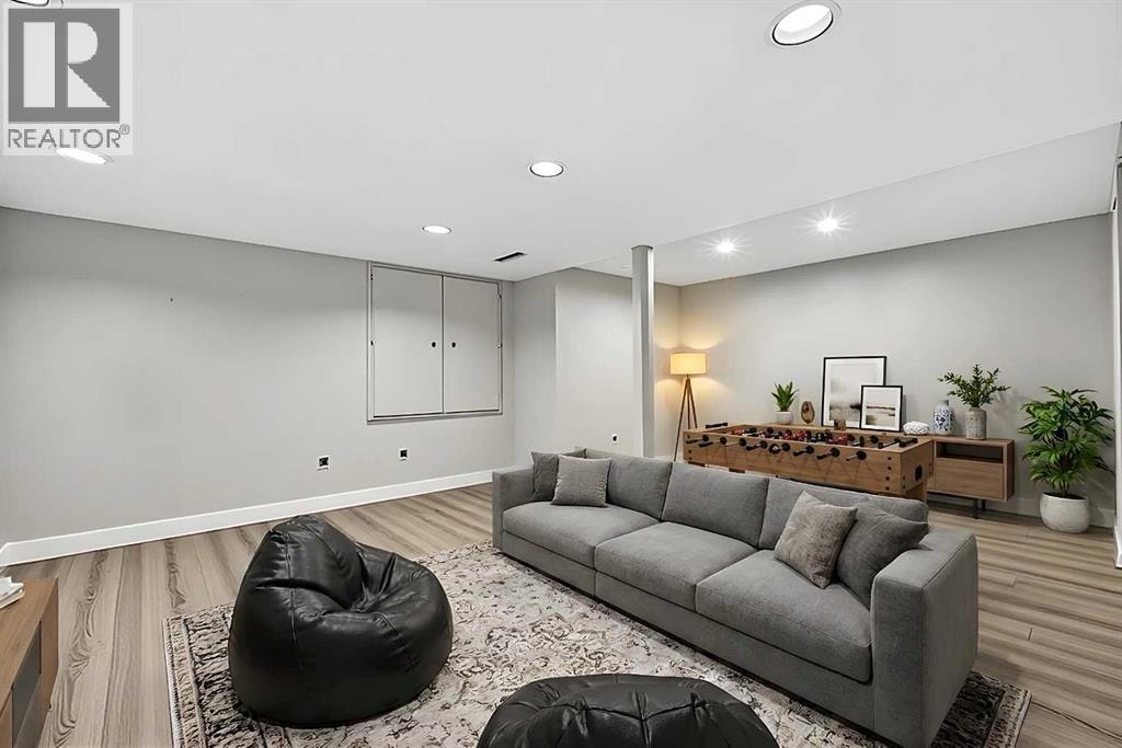 4, 448 Strathcona Drive SW — photo 38