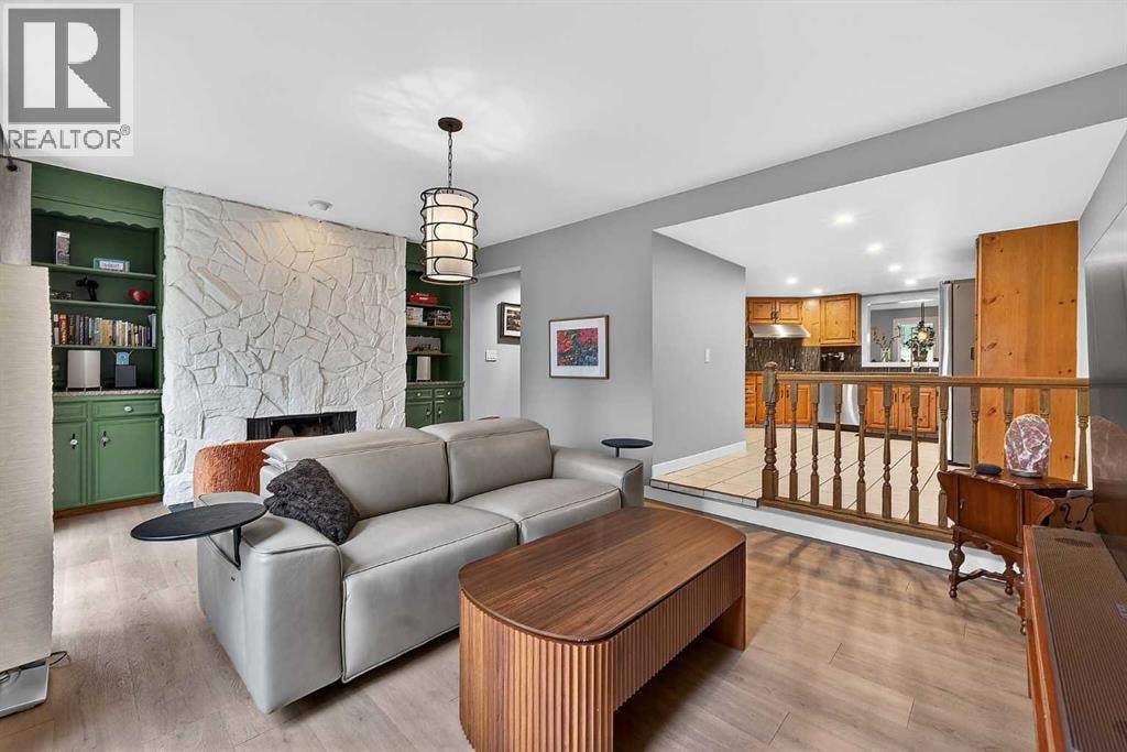 4, 448 Strathcona Drive SW — photo 28