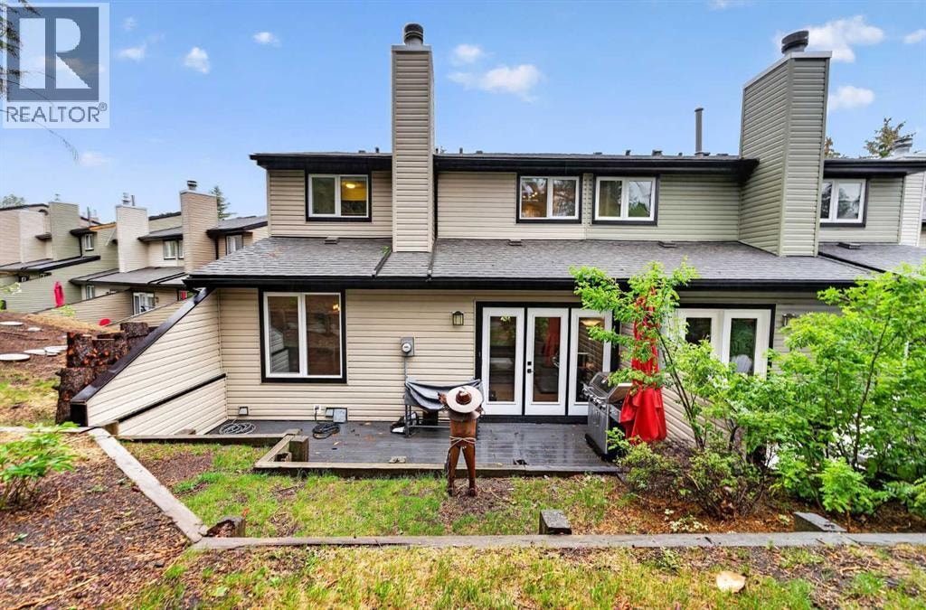 4, 448 Strathcona Drive SW — photo 47