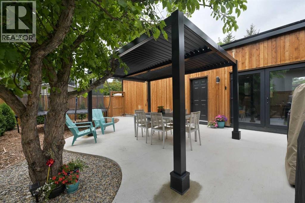 3111 Leduc Crescent SW — photo 39