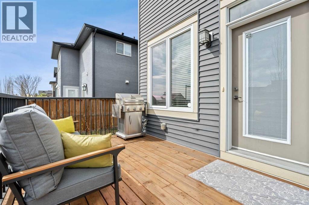 237 Kinniburgh Way — photo 32
