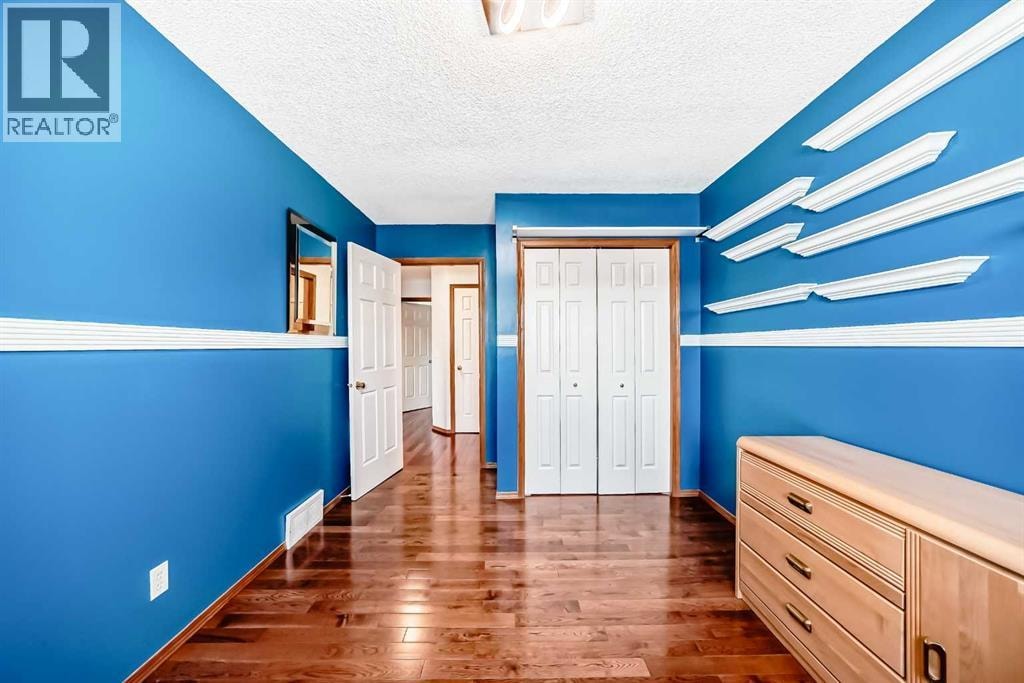 263 Coral Keys Drive NE — photo 34