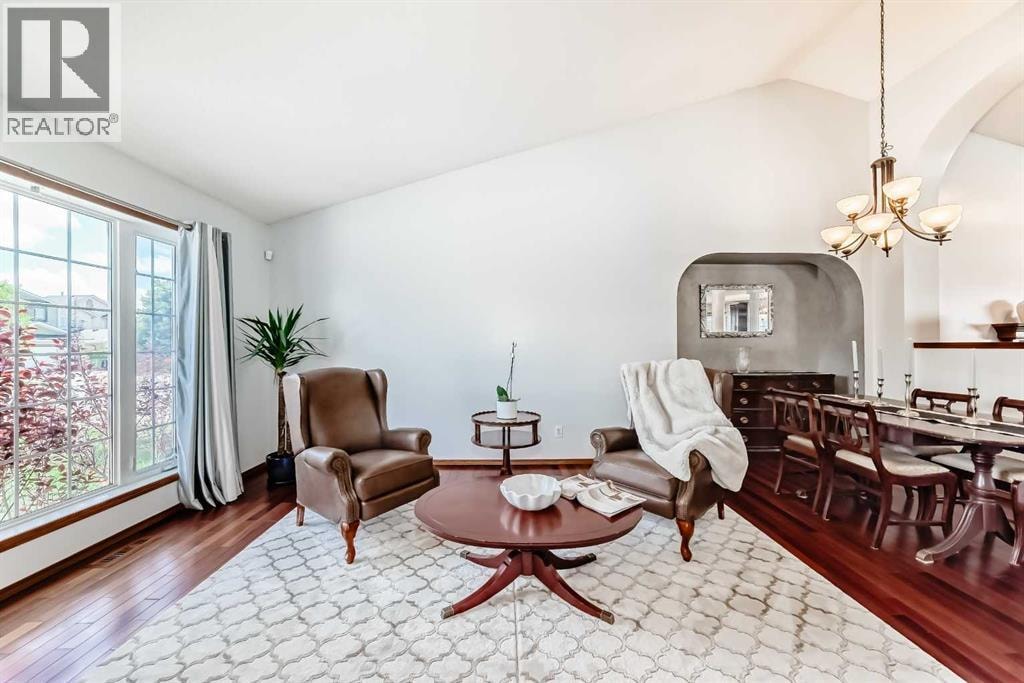 263 Coral Keys Drive NE — photo 7