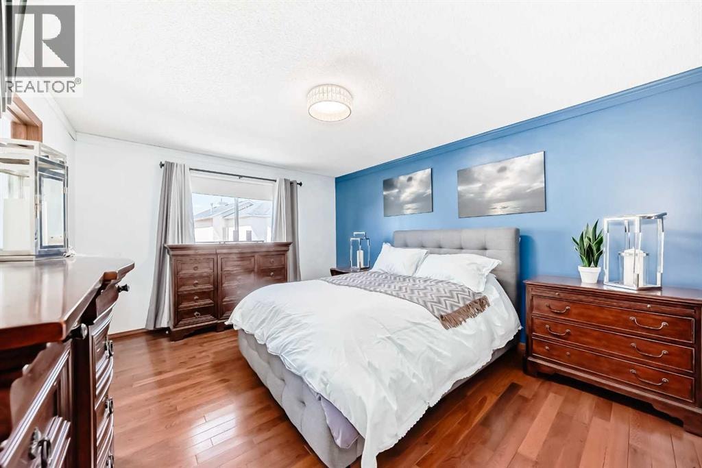 263 Coral Keys Drive NE — photo 25