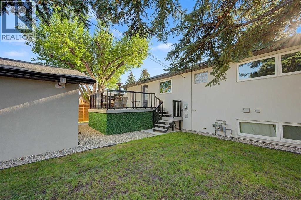 12108 Lake Waterton Way SE — photo 35