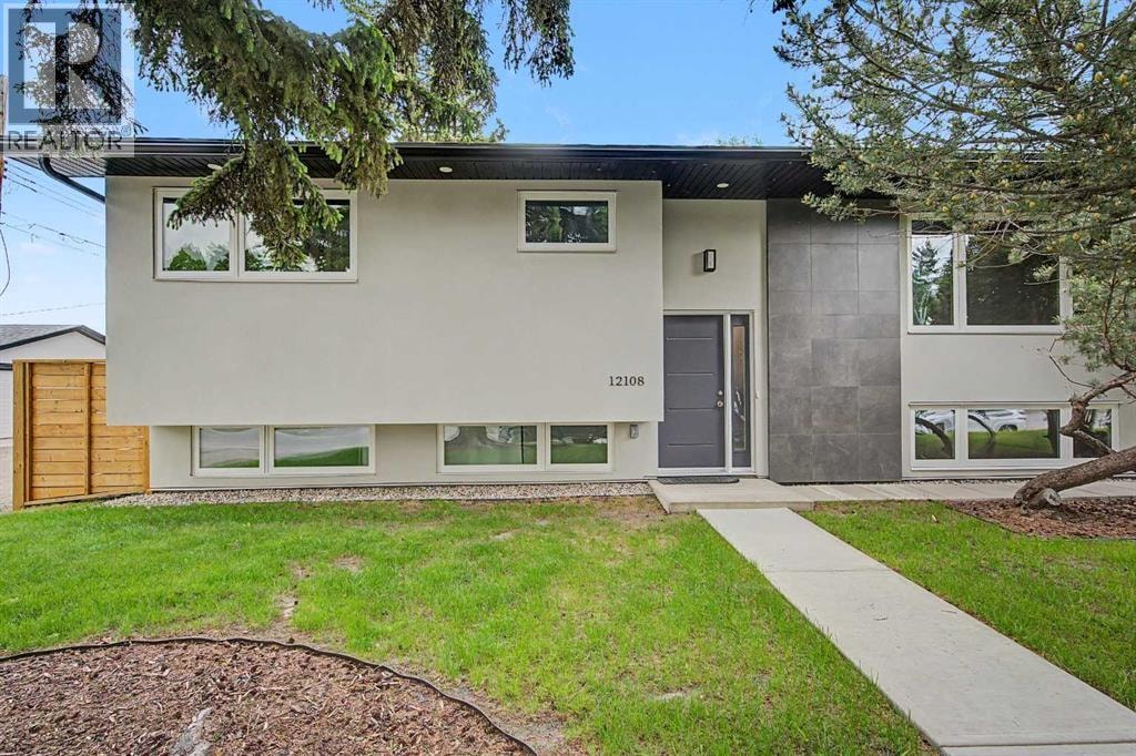 12108 Lake Waterton Way SE — photo 2