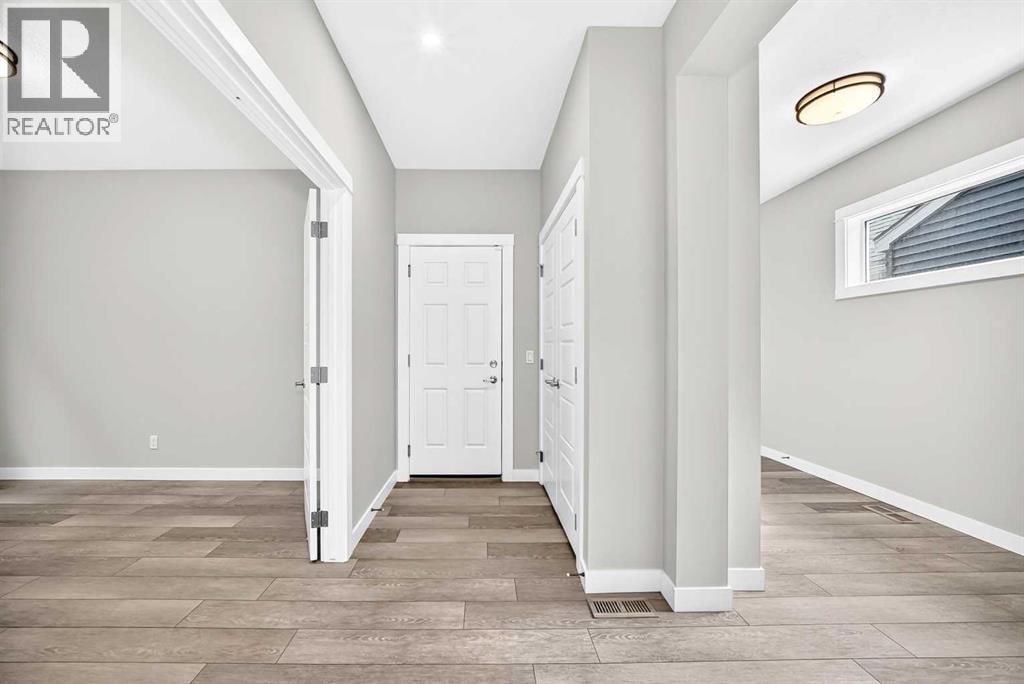 137 Creekside Way SW — photo 5
