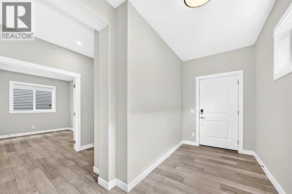 137 Creekside Way SW — photo 4
