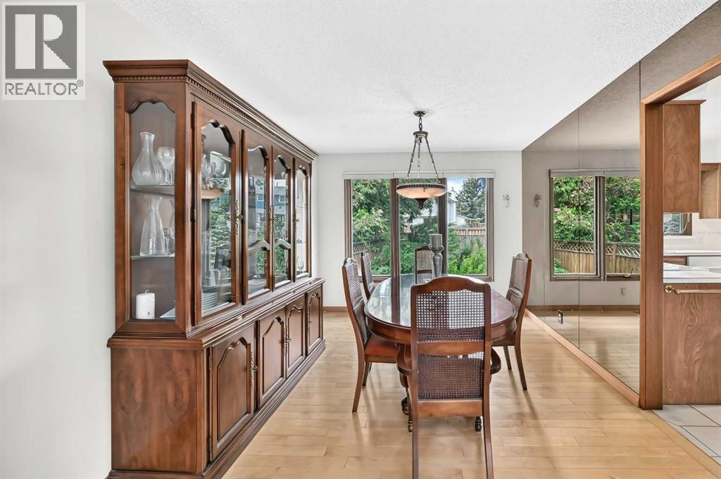 3407 50 Street NW — photo 19