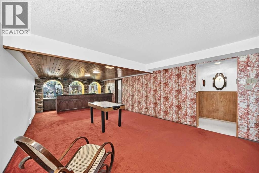 3407 50 Street NW — photo 34