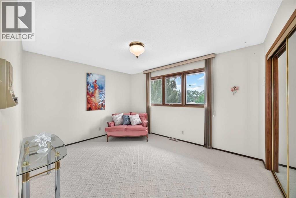 3407 50 Street NW — photo 30