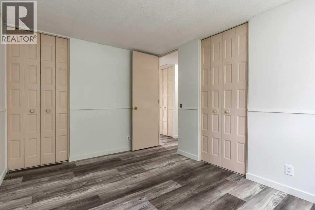 445 40 Street NE — photo 14