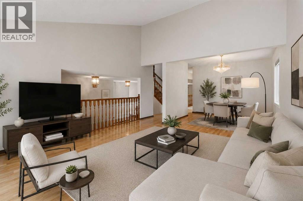 27 Woodgreen Place SW — photo 8