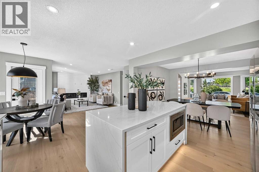 105 40 Avenue SW — photo 15