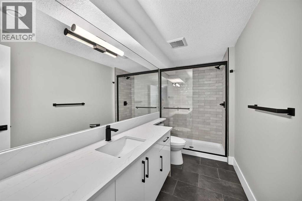 105 40 Avenue SW — photo 38