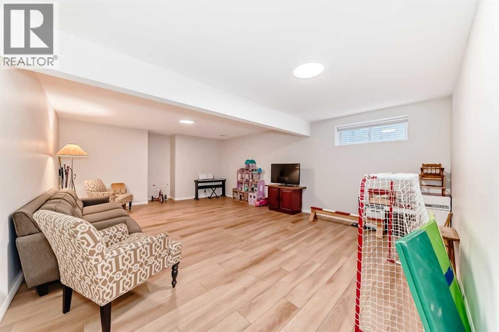124 LAVENDER Way — photo 36