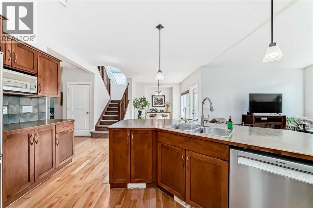 124 LAVENDER Way — photo 18