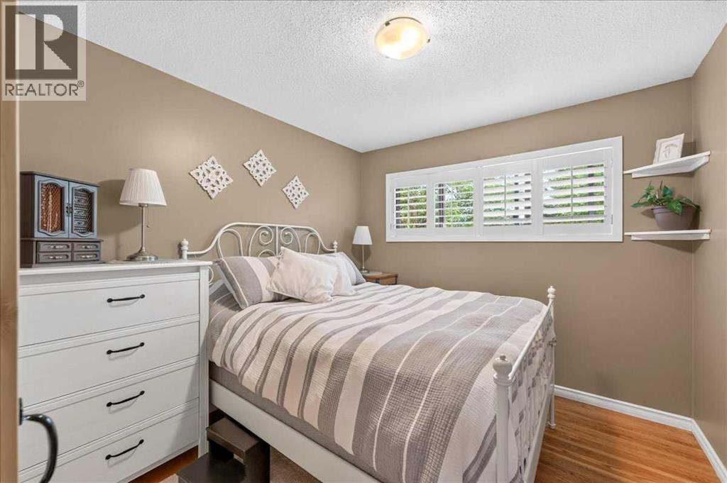 9715 Fairmount Drive SE — photo 16