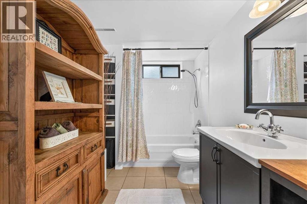 9715 Fairmount Drive SE — photo 28