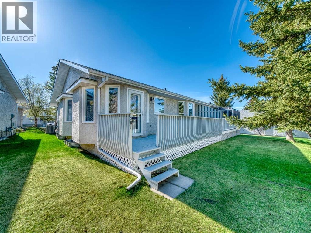 301 Arbour Cliff Close NW — photo 30