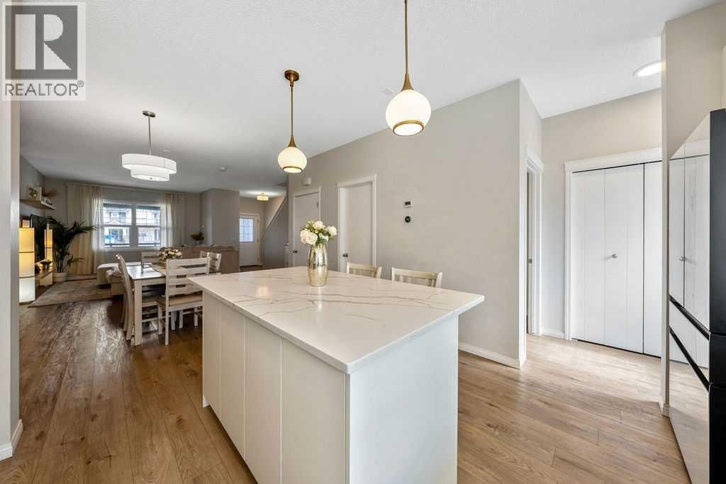 138 Midgrove Greenway SW — photo 13