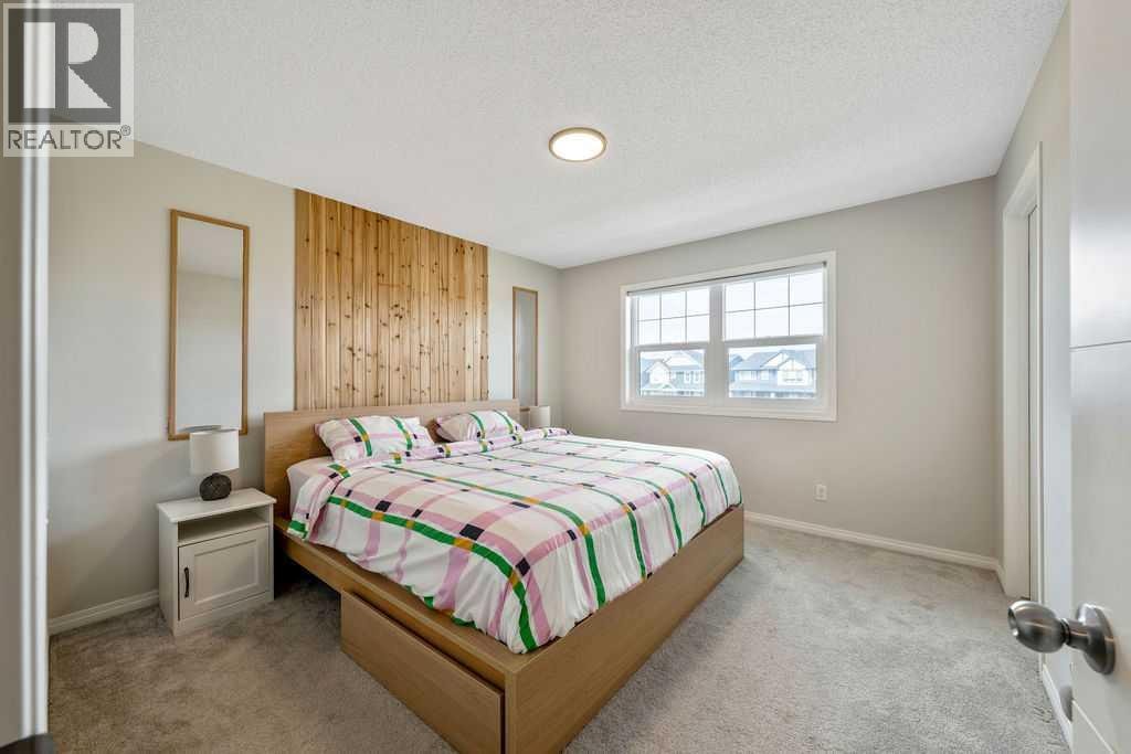 138 Midgrove Greenway SW — photo 16