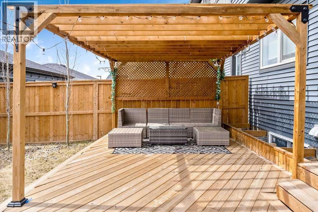 138 Midgrove Greenway SW — photo 29