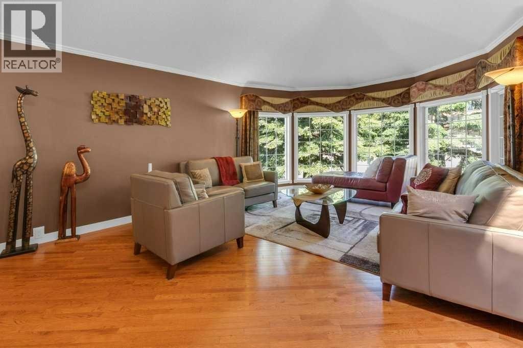 63 Edenstone Way NW — photo 5