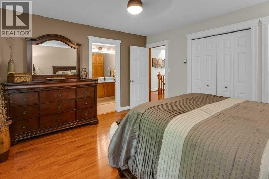 63 Edenstone Way NW — photo 24