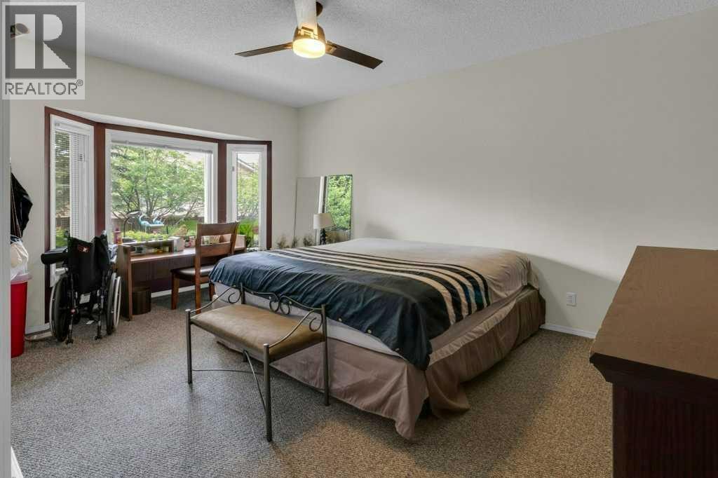 63 Edenstone Way NW — photo 33